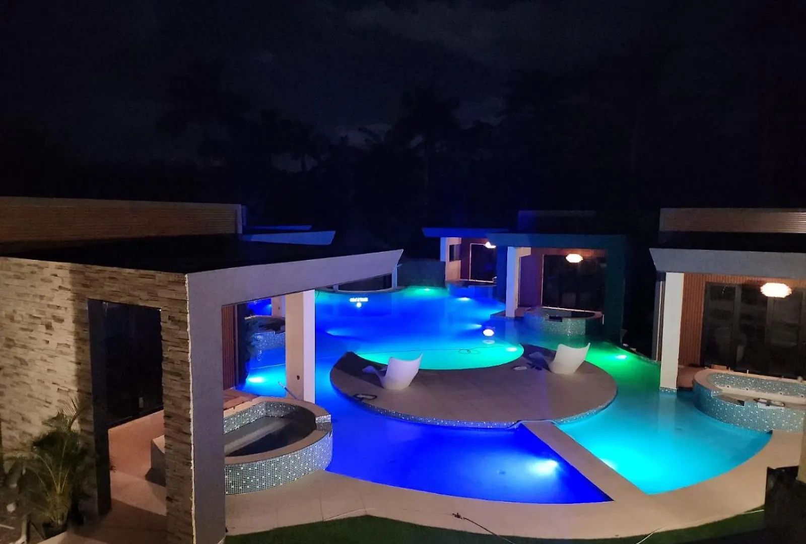 Opulenz Villa Saint Ann's Bay Jamaica